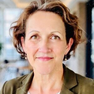 Meet your Posher, Denise